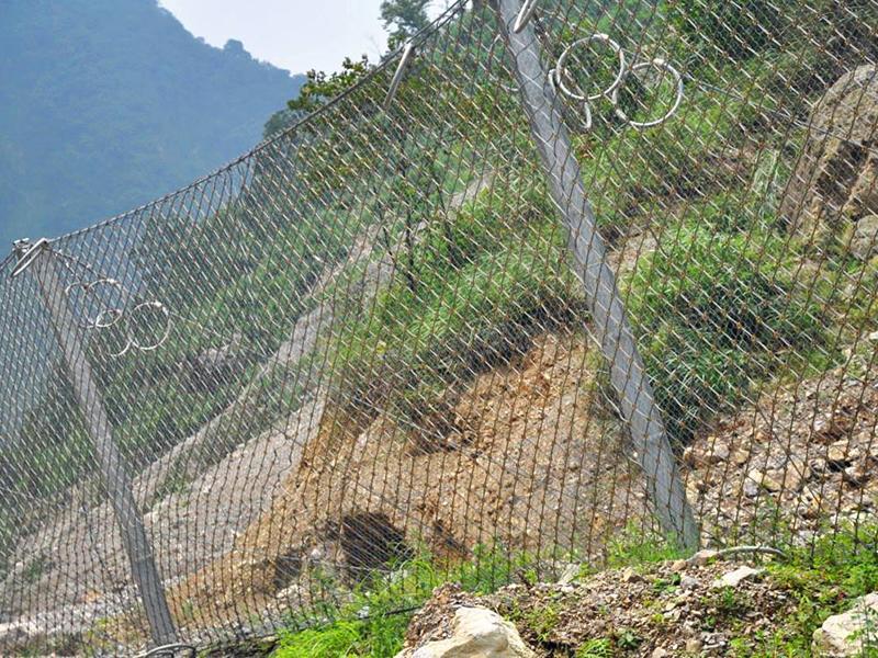 SNS柔性防護(hù)網(wǎng) SNS柔性防護(hù)網(wǎng)