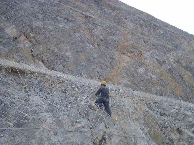 柔性邊坡防護(hù)網(wǎng) 柔性邊坡防護(hù)網(wǎng)