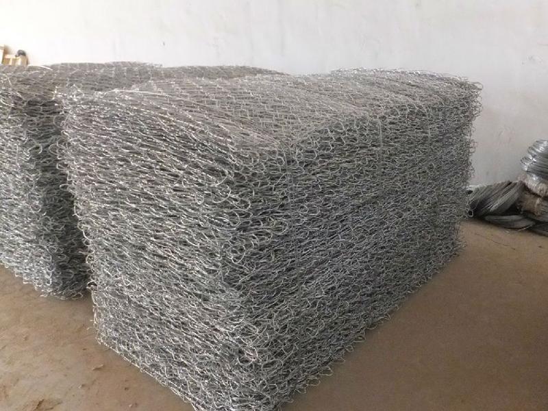 鉛絲石籠網(wǎng)